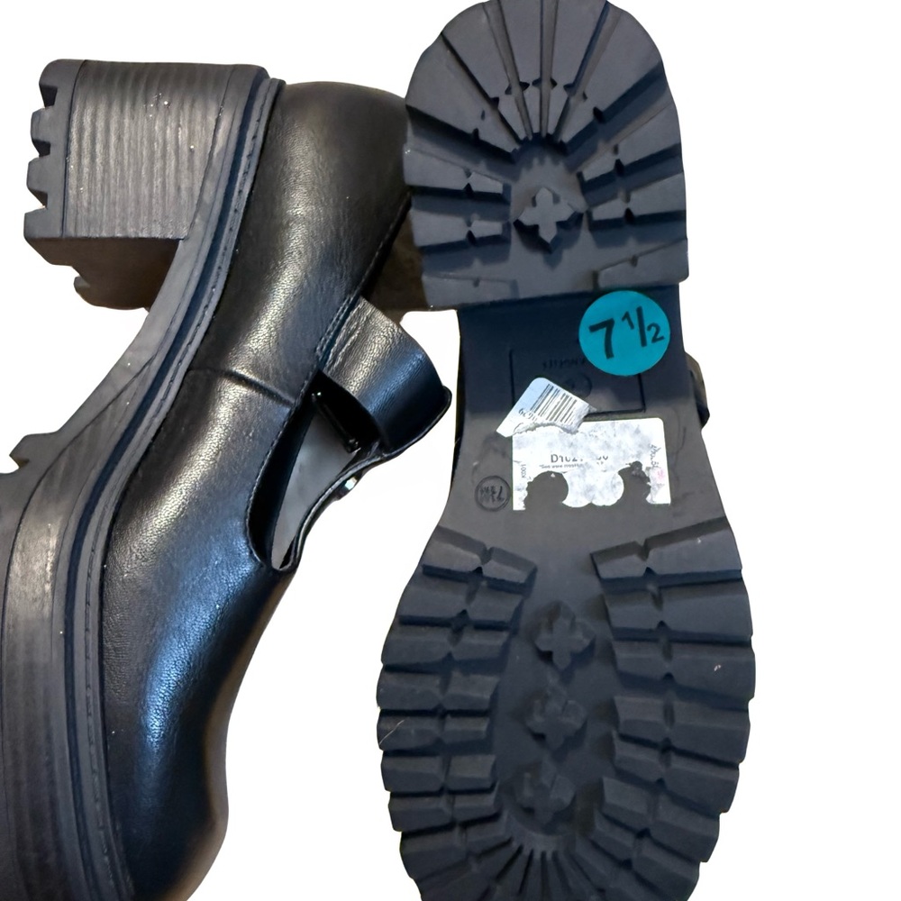 GBG Los Angeles Black Buckle Shoes - Picture 7 of 8